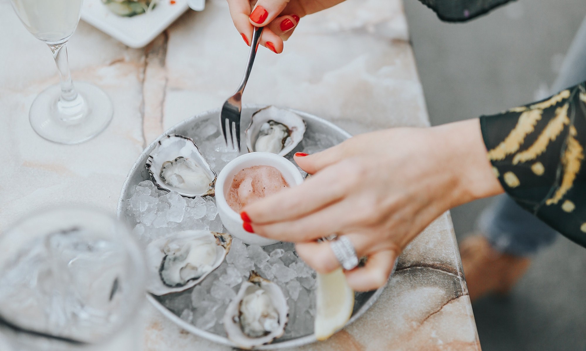 Elliotts Oyster House - Freshly Shucked Oysters & Seafood-3